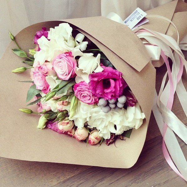 Купить популярные букеты цветов с доставкой по Москве